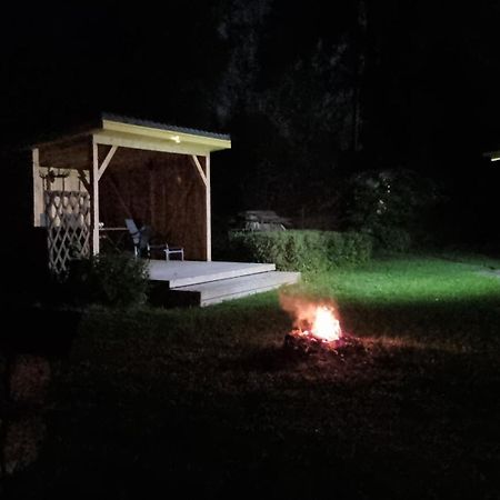 Mustvee Puhkemaja Villa Buitenkant foto