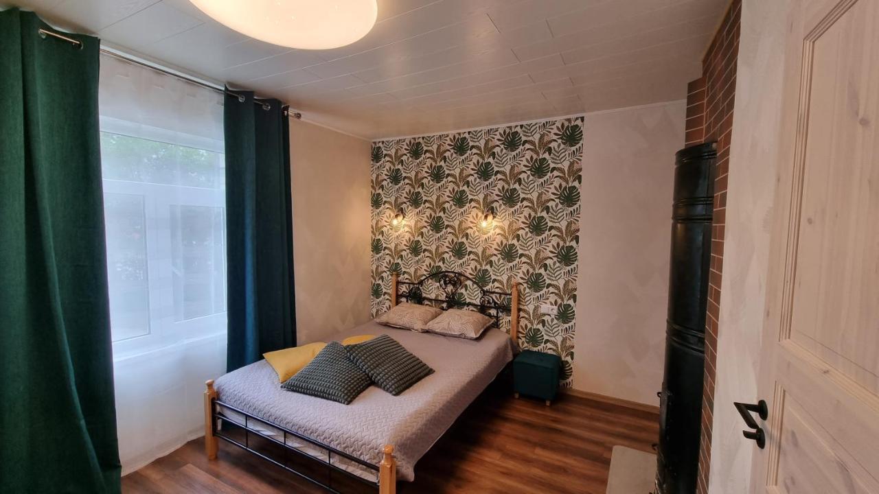Mustvee Puhkemaja Villa Buitenkant foto