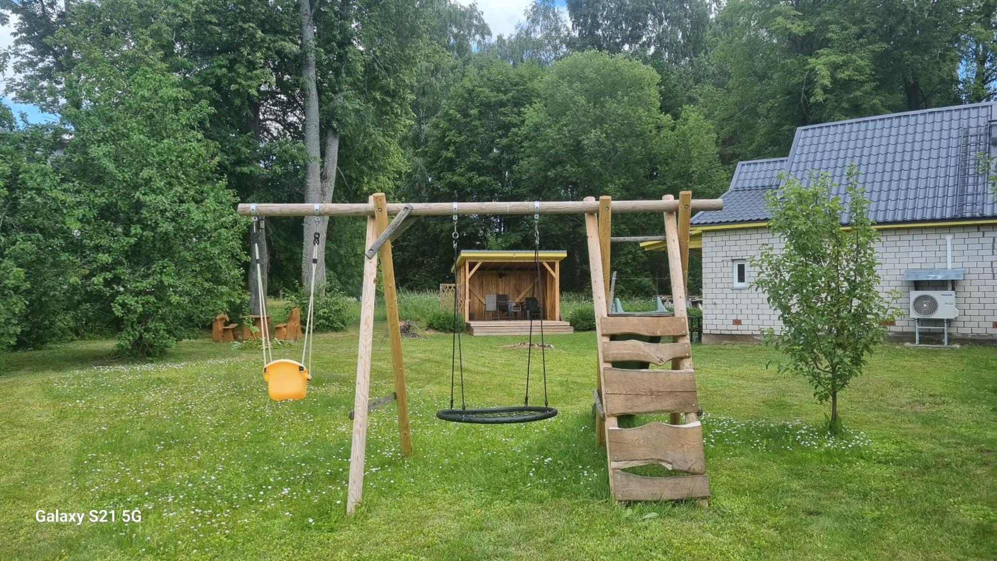 Mustvee Puhkemaja Villa Buitenkant foto