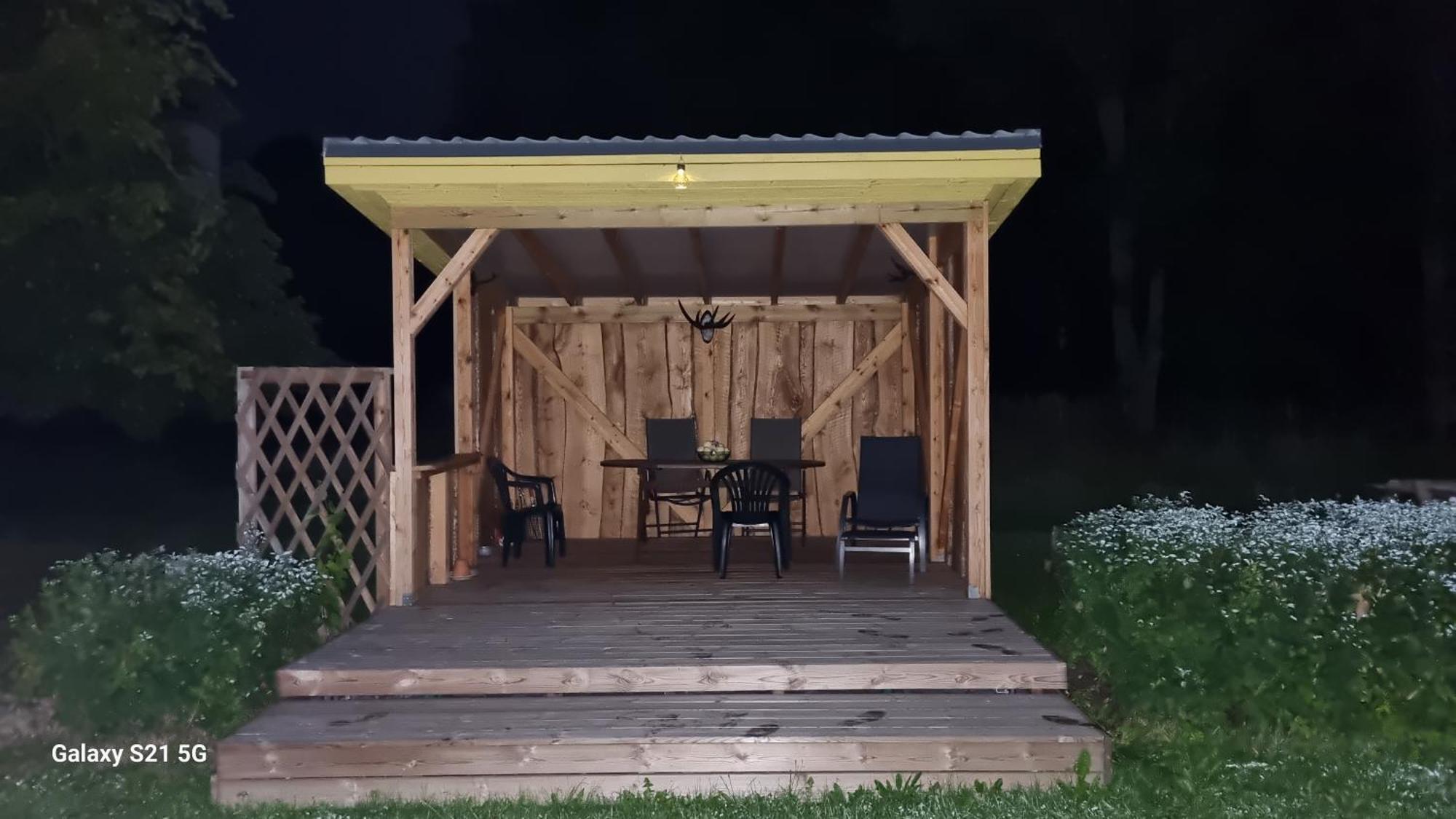 Mustvee Puhkemaja Villa Buitenkant foto