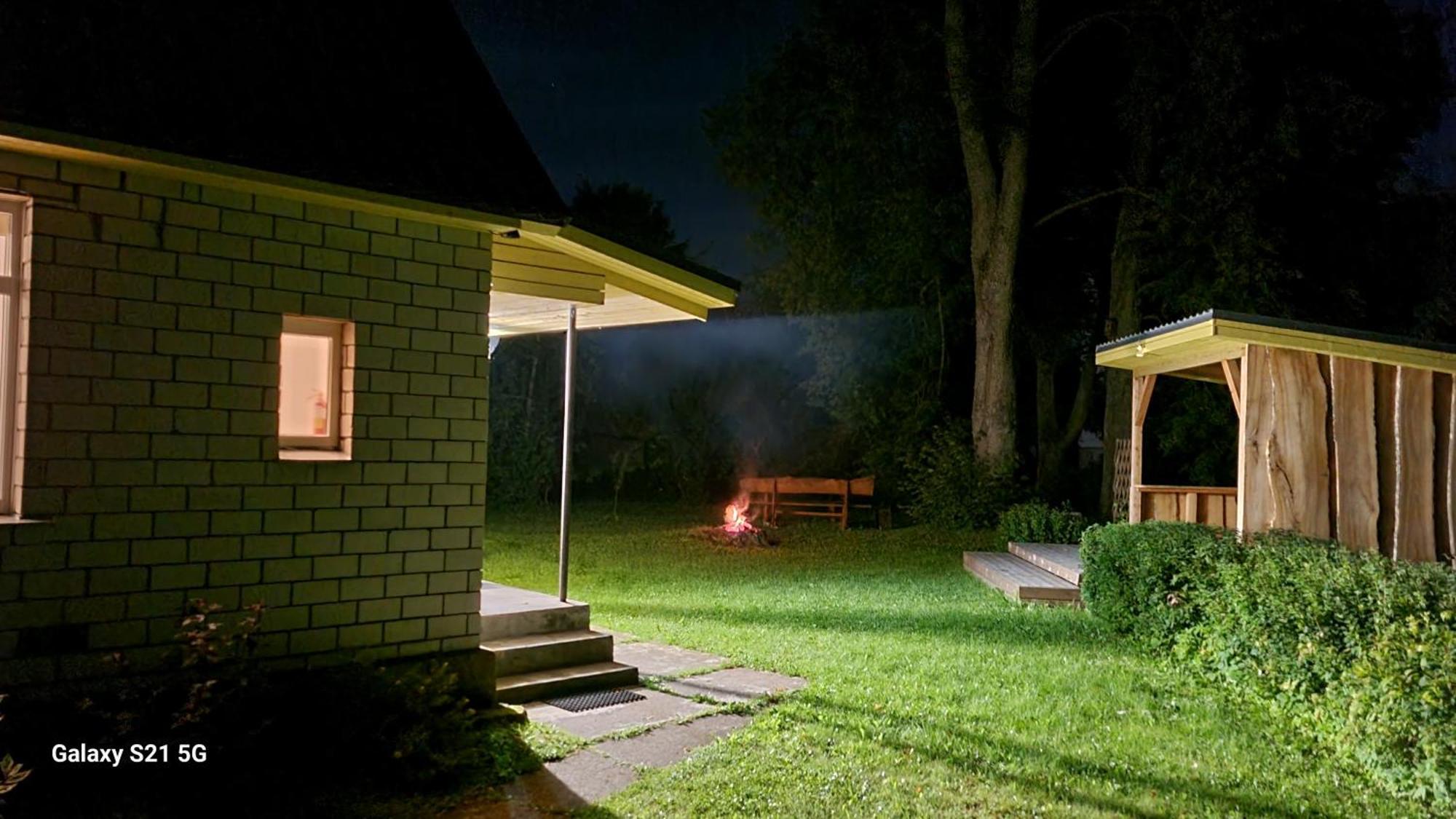 Mustvee Puhkemaja Villa Buitenkant foto