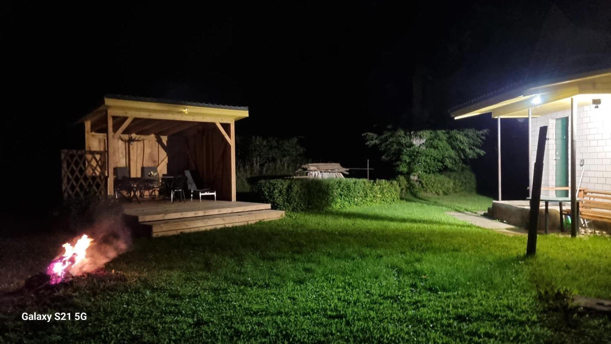 Mustvee Puhkemaja Villa Buitenkant foto