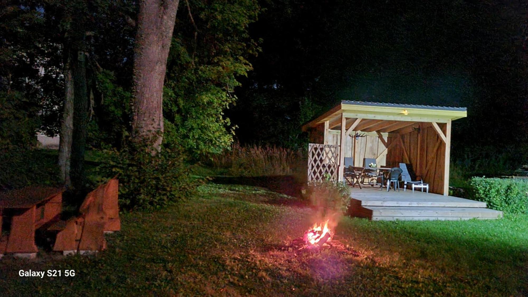 Mustvee Puhkemaja Villa Buitenkant foto